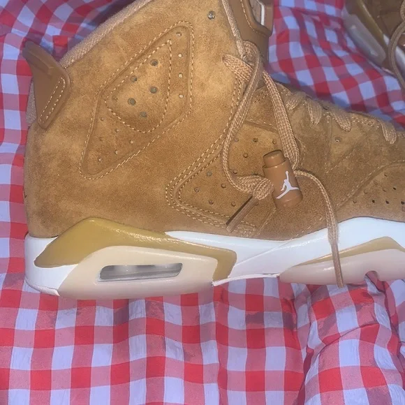 Air Jordan retro 6 “ wheat “ Shoes